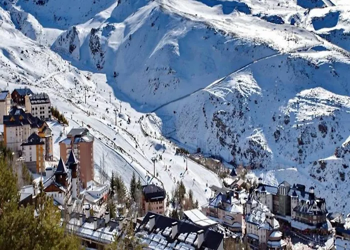 Апартаменти Apartamento En Plaza De Andalucia, - Check-in Flexible, Entra Antes Y Sales Despues *