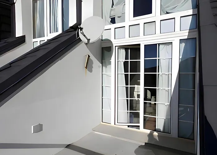 Апартаменти Apartamento En Plaza De Andalucia, - Check-in Flexible, Entra Antes Y Sales Despues *